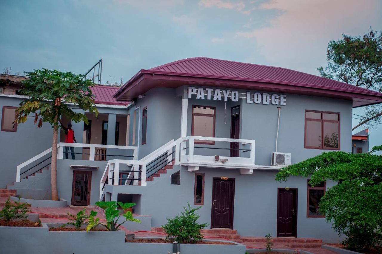 Patayo Lodge Kumasi Extérieur photo