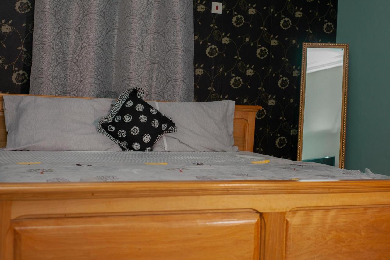Patayo Lodge Kumasi Extérieur photo