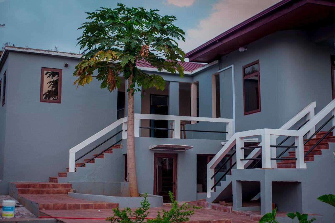 Patayo Lodge Kumasi Extérieur photo